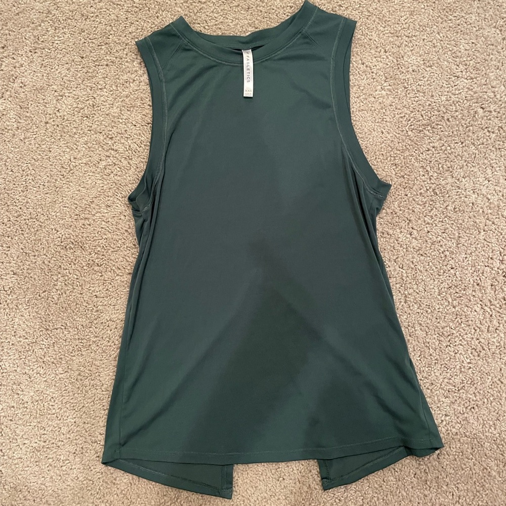 FABLETICS TANK IN PERFECT CONDITION !!
